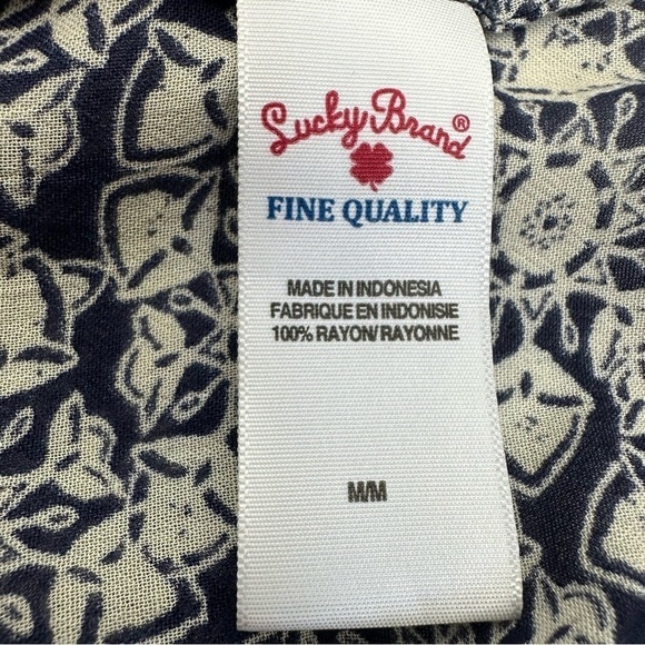 Lucky Brand size Medium Blue Floral Drawstring Bottom Blouse - Picture 8 of 11